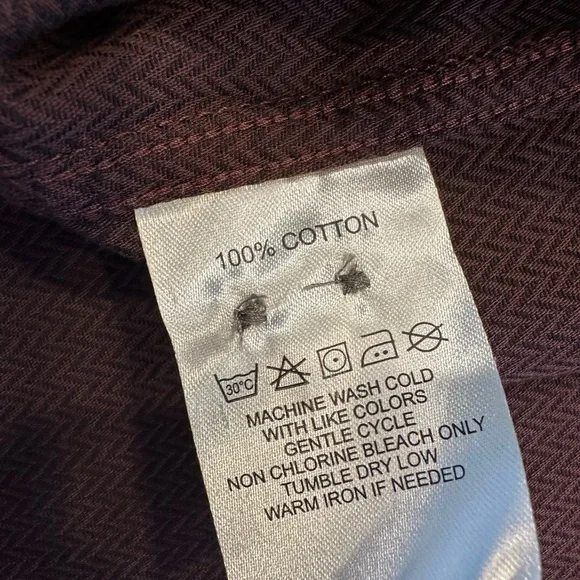 Allen Edmonds Men's Burgundy Button Down Shirt, 100% cotton - Picture 9 of 9
